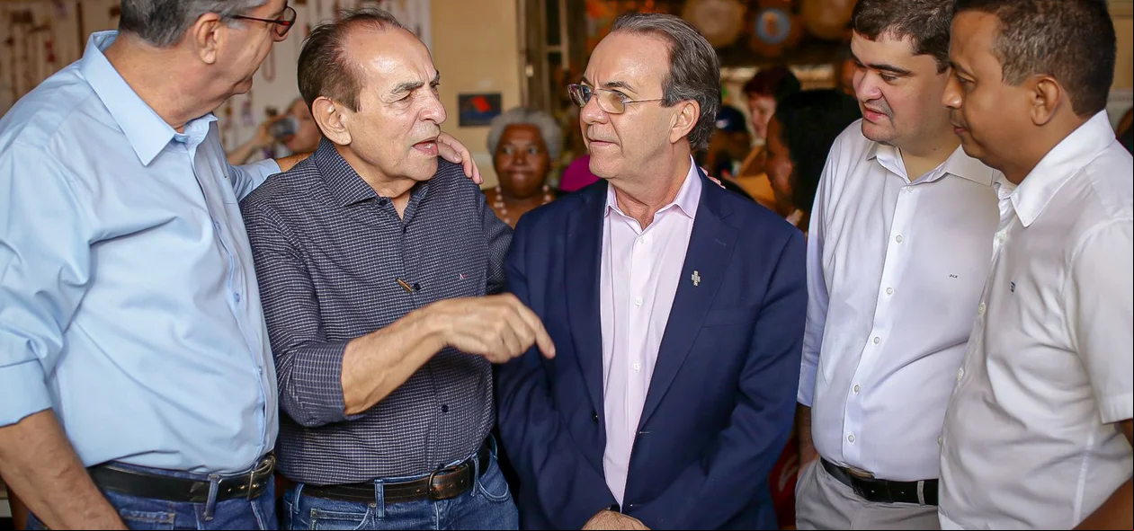 Autoridades participaram do evento no Poti Velho