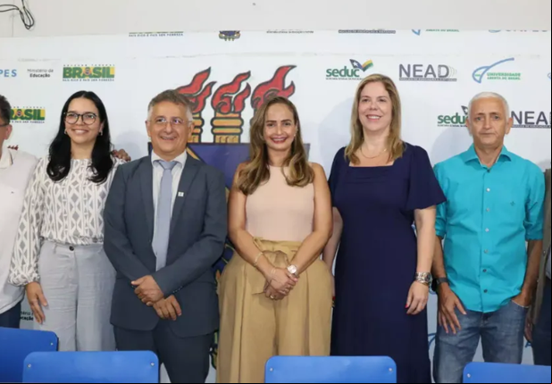 Uespi abre 1.550 vagas gratuitas para cursos de licenciatura à distância
