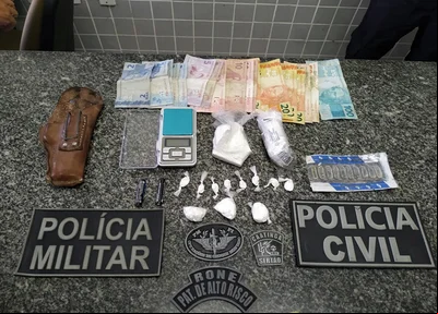 Material apreendido pela polícia