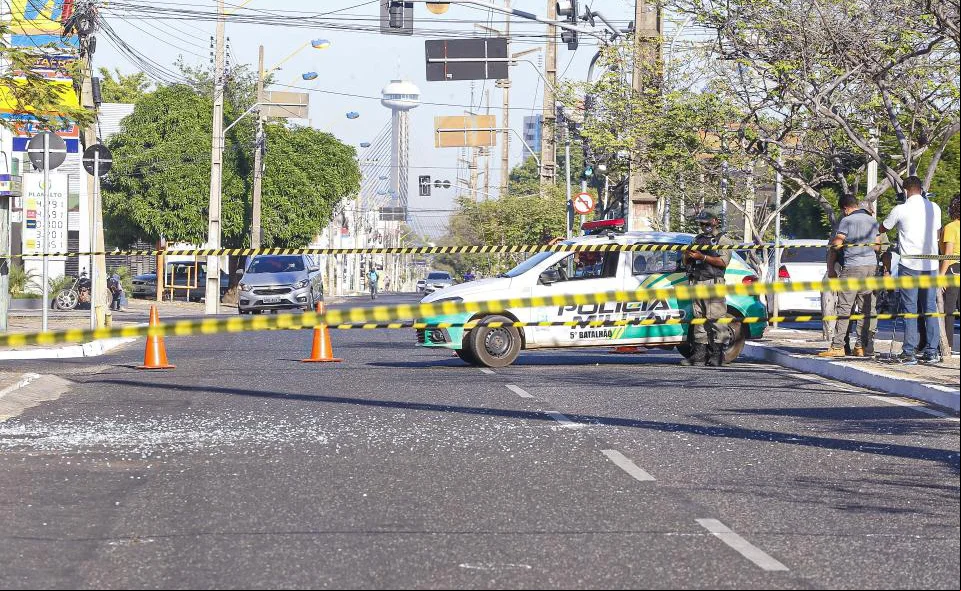 Av. Dom Severino foi interditada 
